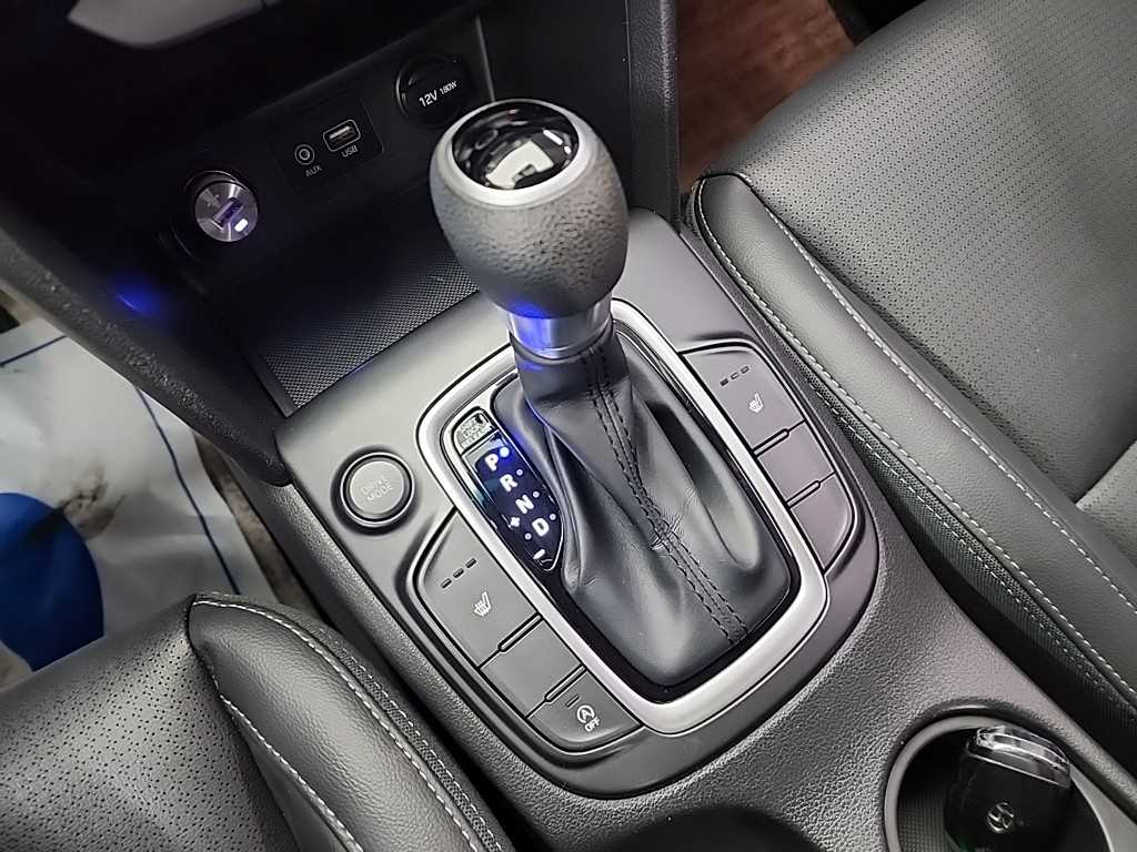 HYUNDAI Kona - Vista 8