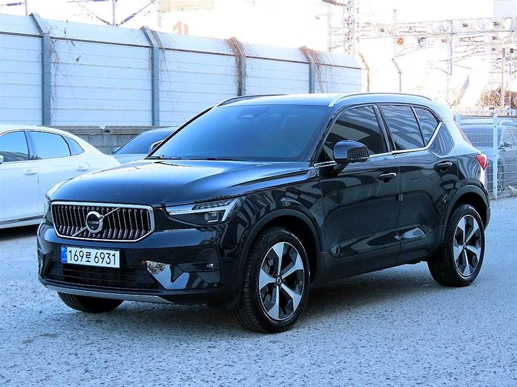 Volvo XC40 - Vista 2