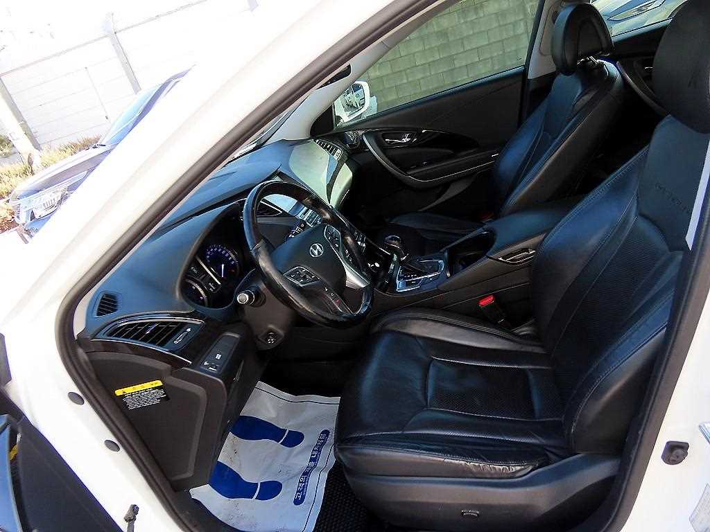 HYUNDAI Grandeur - Vista 5