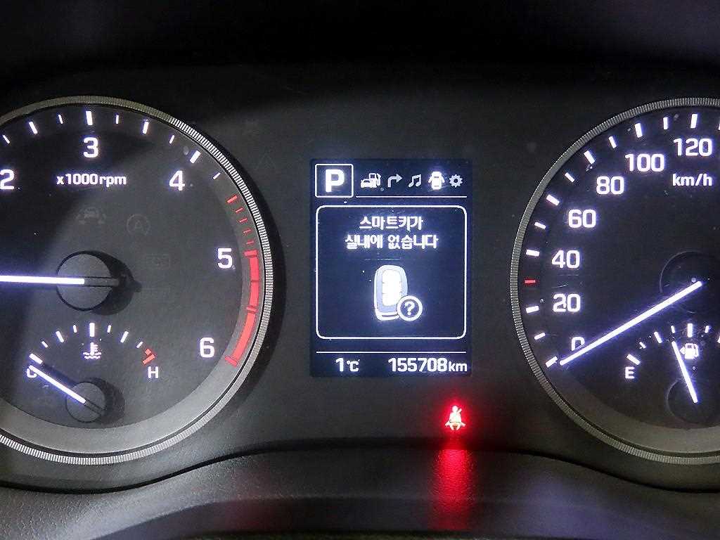 HYUNDAI Tucson - Vista 9