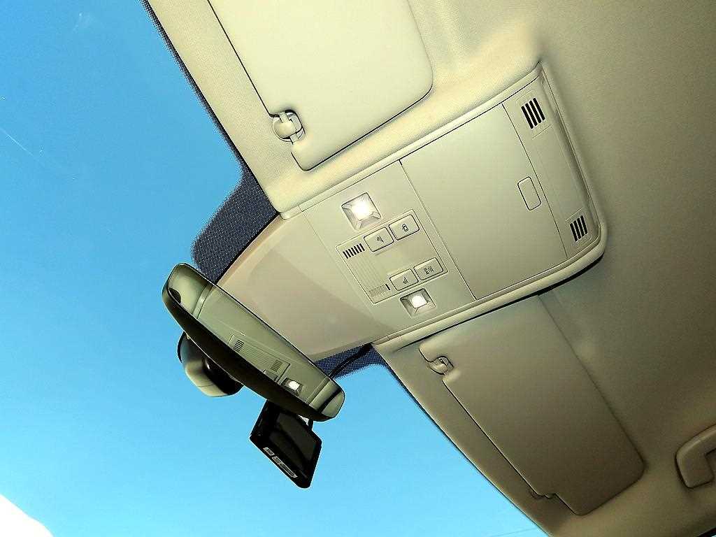 Volkswagen Tiguan 2018 Blanco - Importación desde Corea - HF Imports Iquique - Foto 15