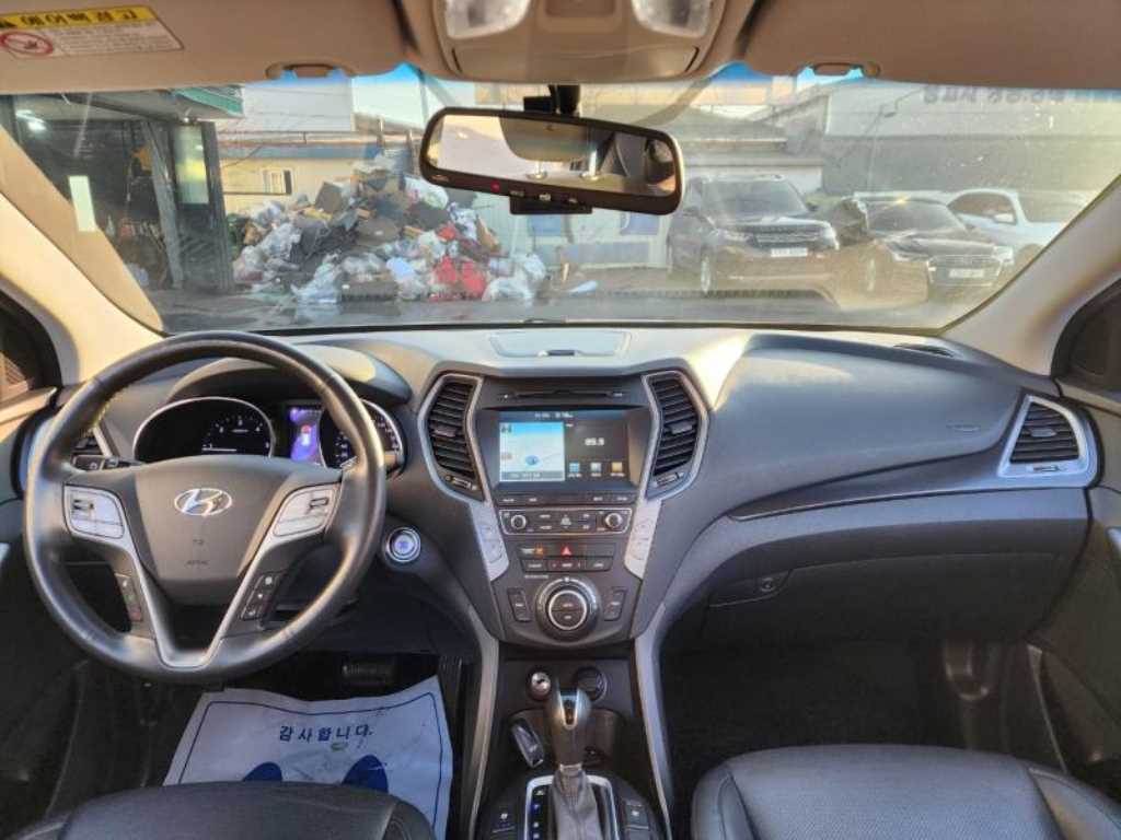 HYUNDAI Santa Fe - Vista 6