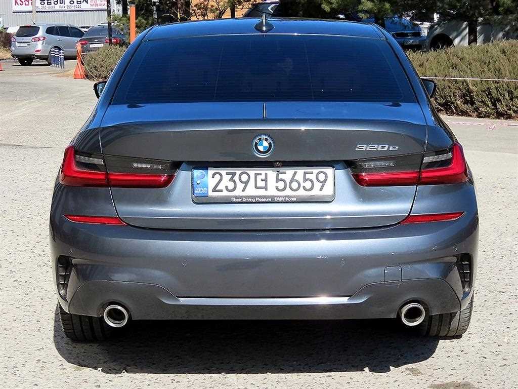 BMW 3 series - Vista 4