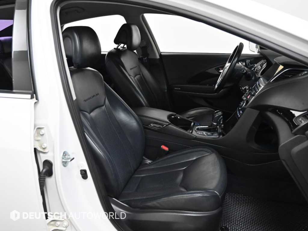 HYUNDAI Grandeur - Vista 10