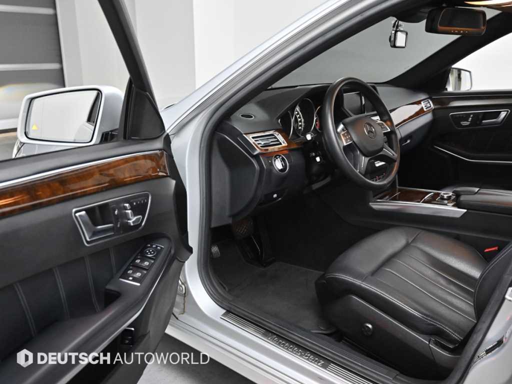 Mercedes Benz E class - Vista 11