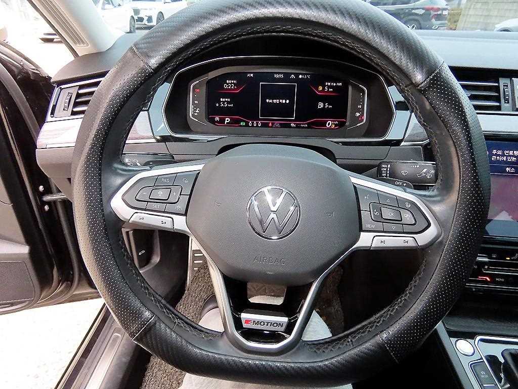 Volkswagen Passat - Vista 8