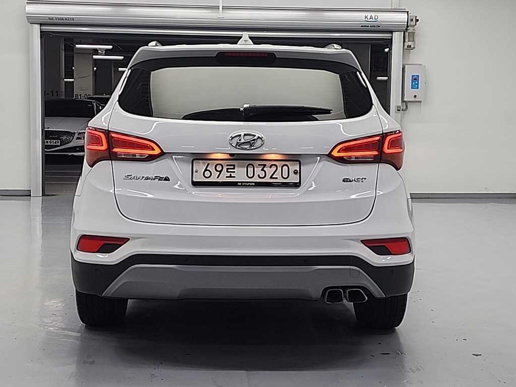 HYUNDAI Santa Fe - Vista 4