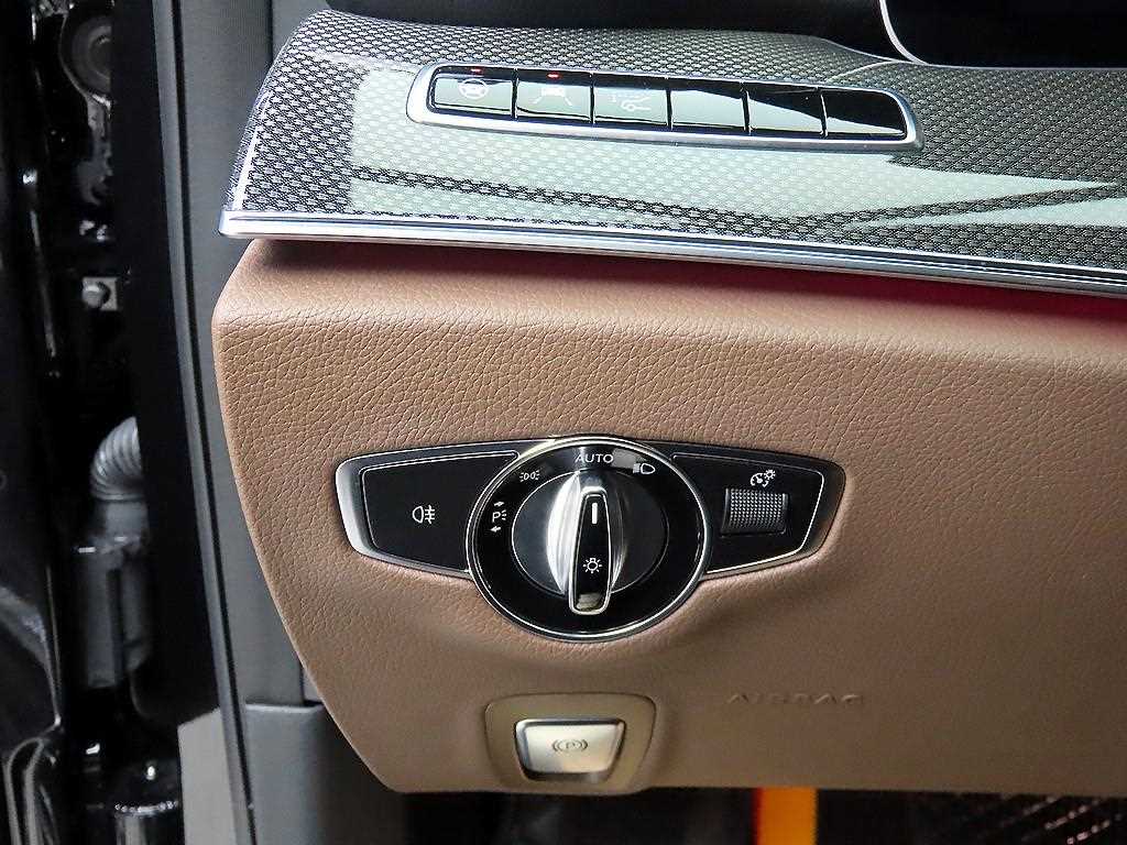 Mercedes Benz E class 2020 Negro - Importación desde Corea - HF Imports Iquique - Foto 13