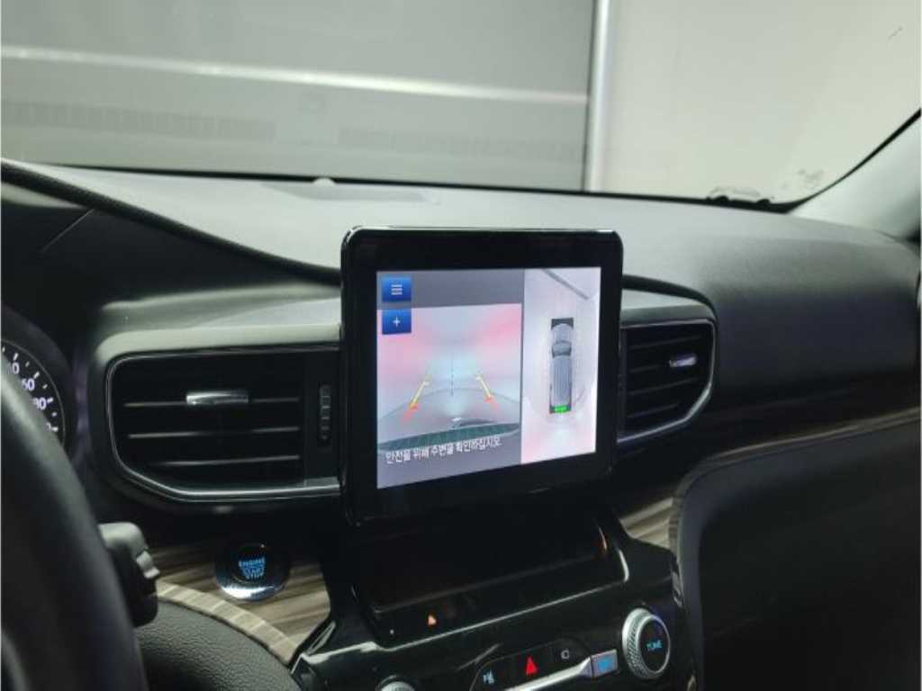 Ford Explorer - Vista 8