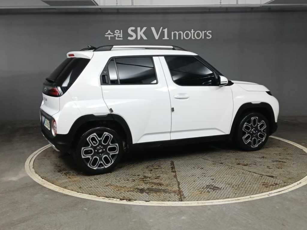 HYUNDAI Casper - Vista 4