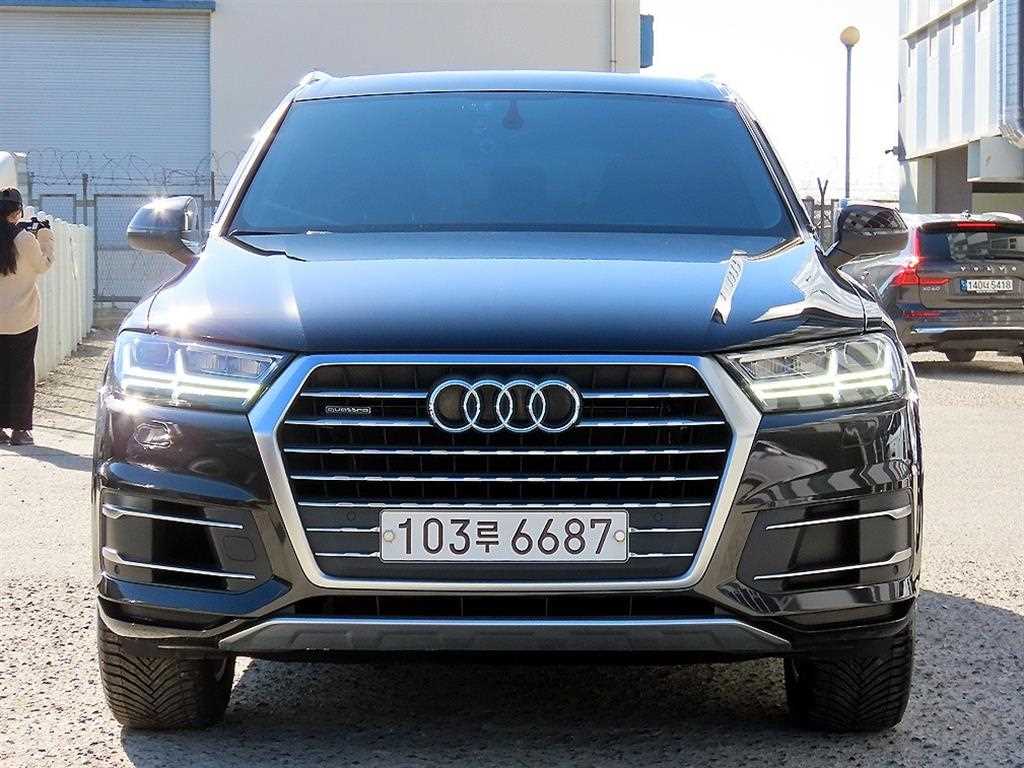 Audi Q7 2019 Negro - Importación desde Corea - HF Imports Iquique - Foto 1