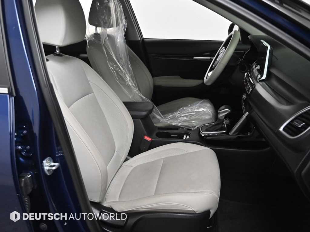 KIA Seltos - Vista 10