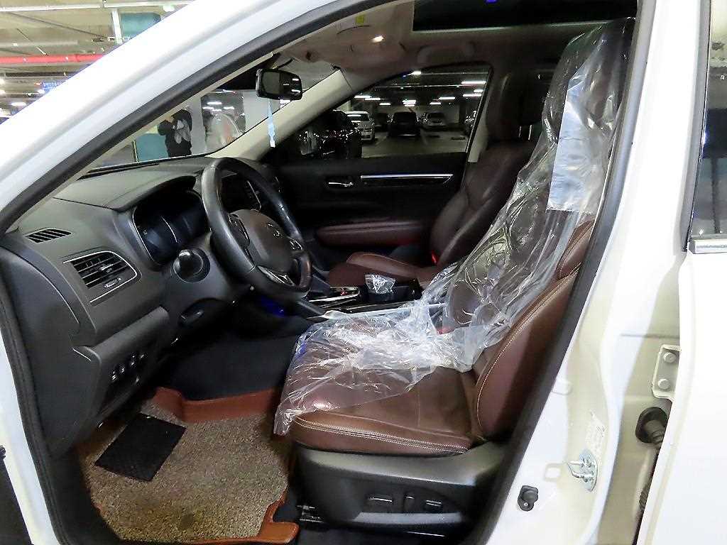 SAMSUNG QM6 - Vista 6