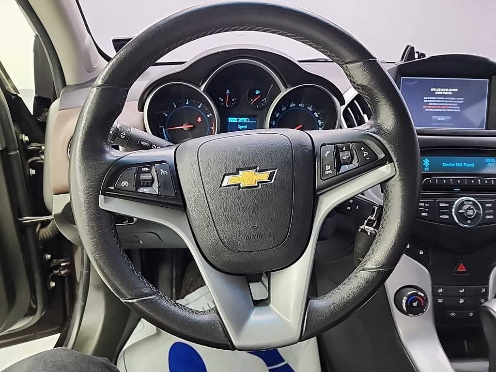 Chevrolet Cruise - Vista 9