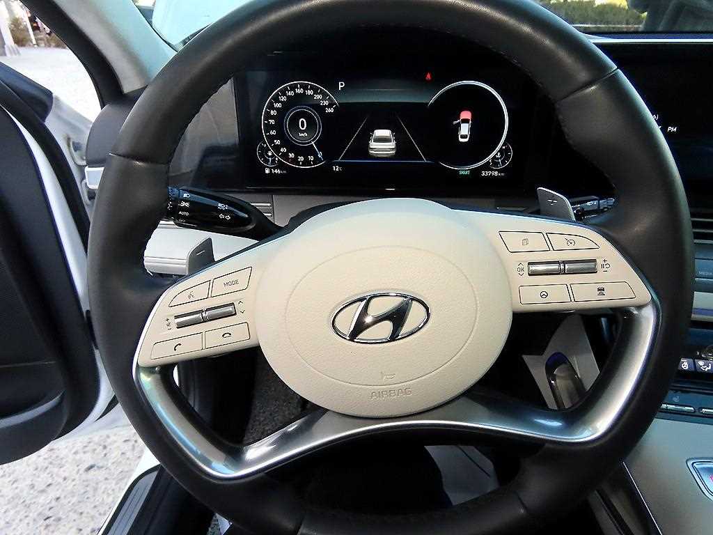 HYUNDAI Grandeur - Vista 8