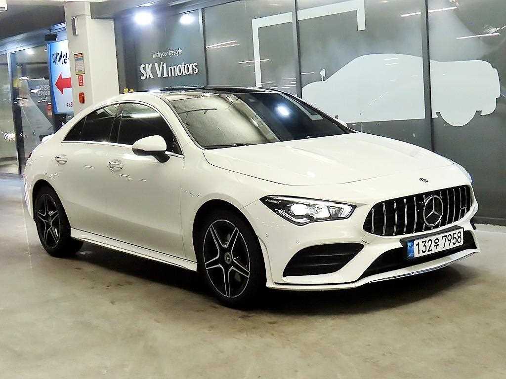 Mercedes Benz CLA Class - Vista 2
