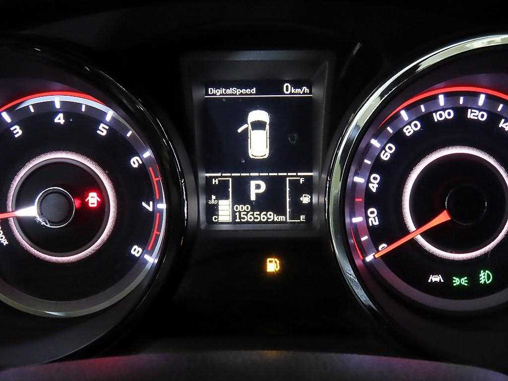 Ssangyong Tivoli - Vista 9