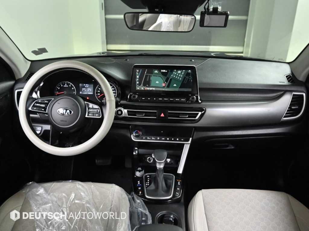 KIA Seltos - Vista 7