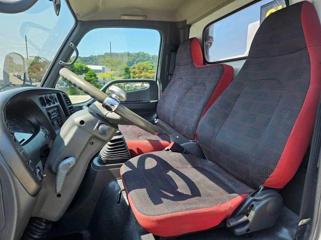 medium and large cargo Rory - Vista 11