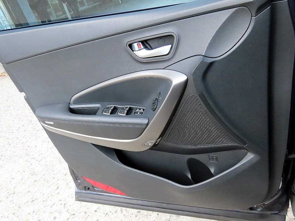 HYUNDAI Santa Fe - Vista 11