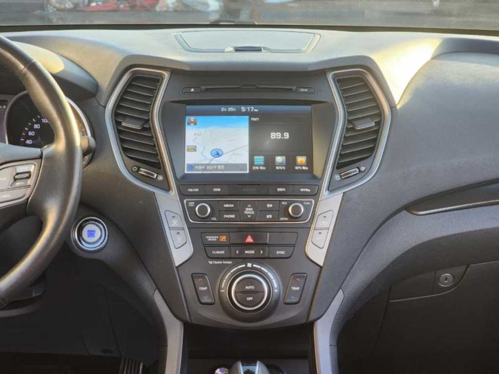 HYUNDAI Santa Fe - Vista 9