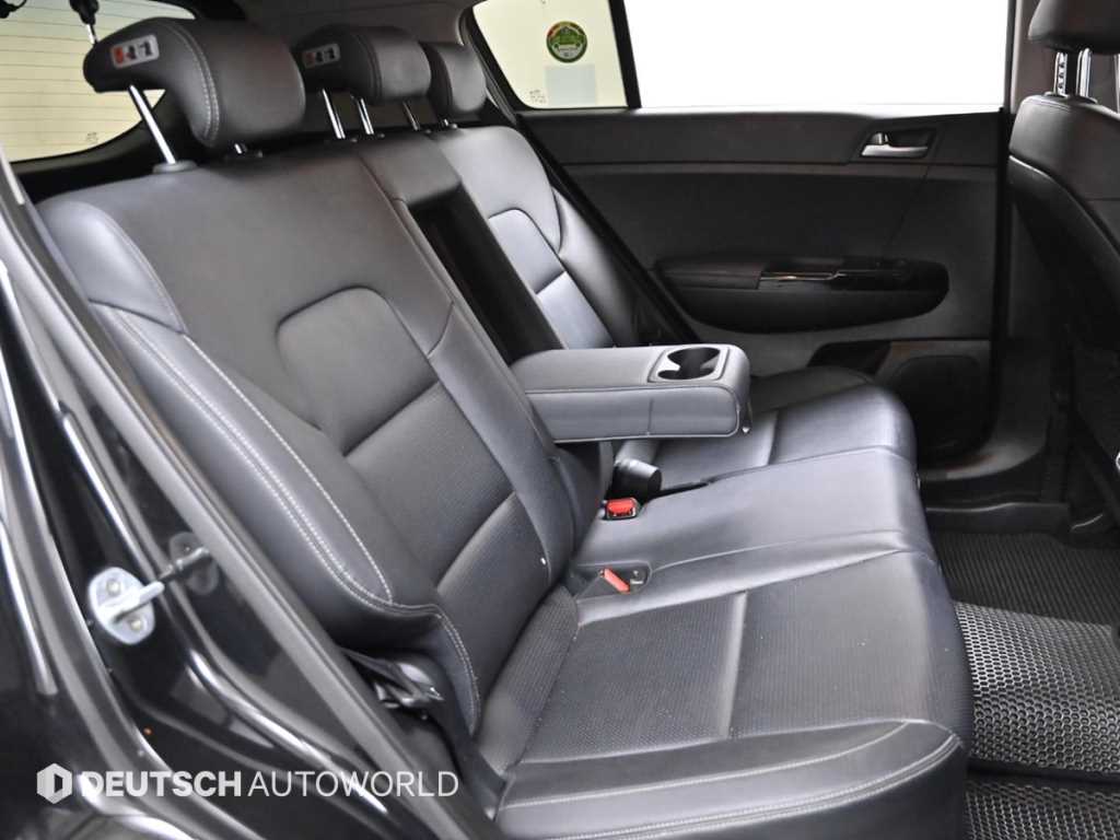 KIA Sportage - Vista 10