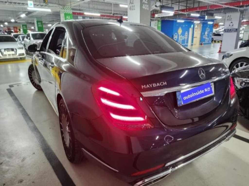 Mercedes Benz S Class - Vista 4