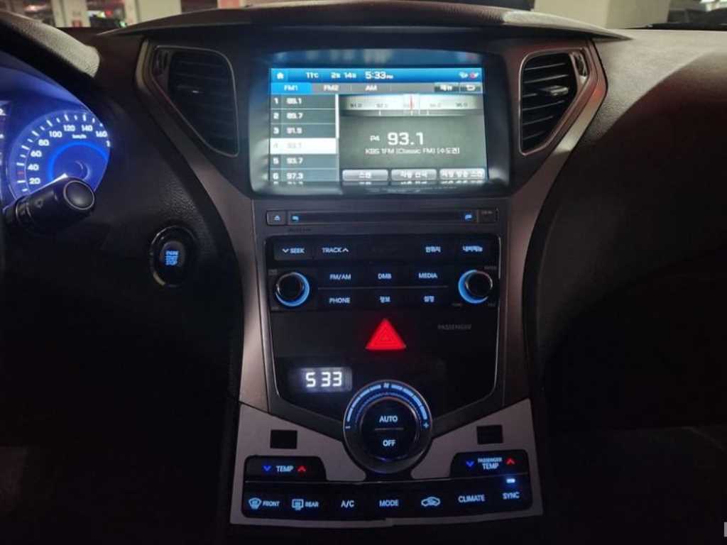 HYUNDAI Grandeur - Vista 6