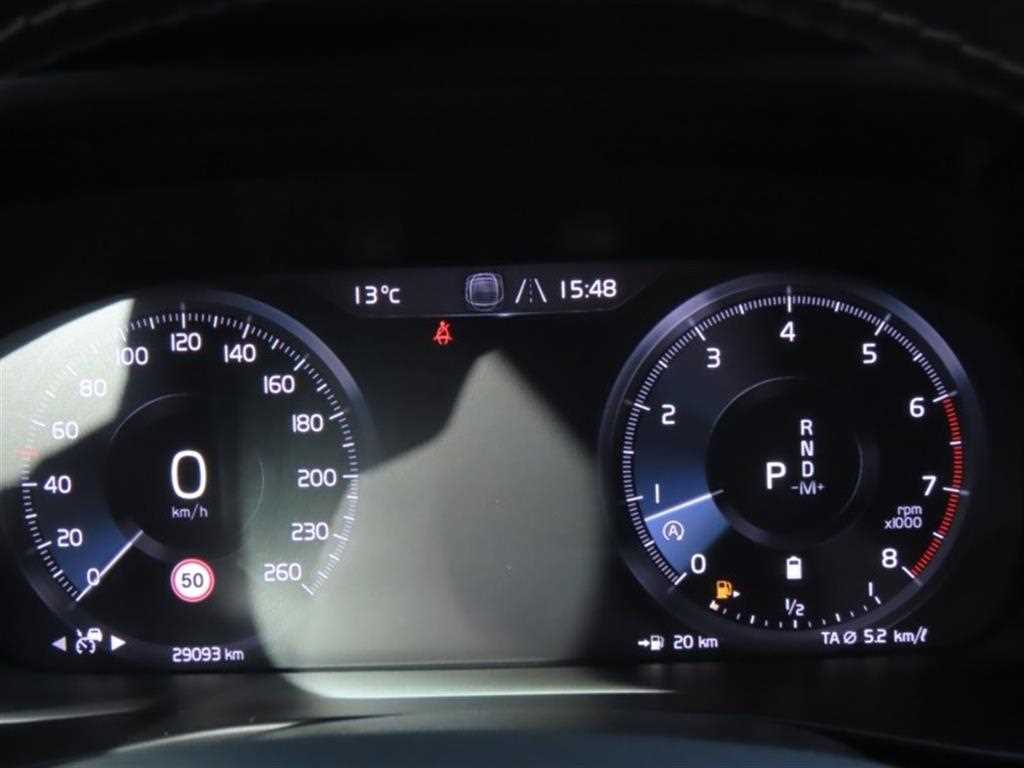 Volvo XC40 - Vista 5