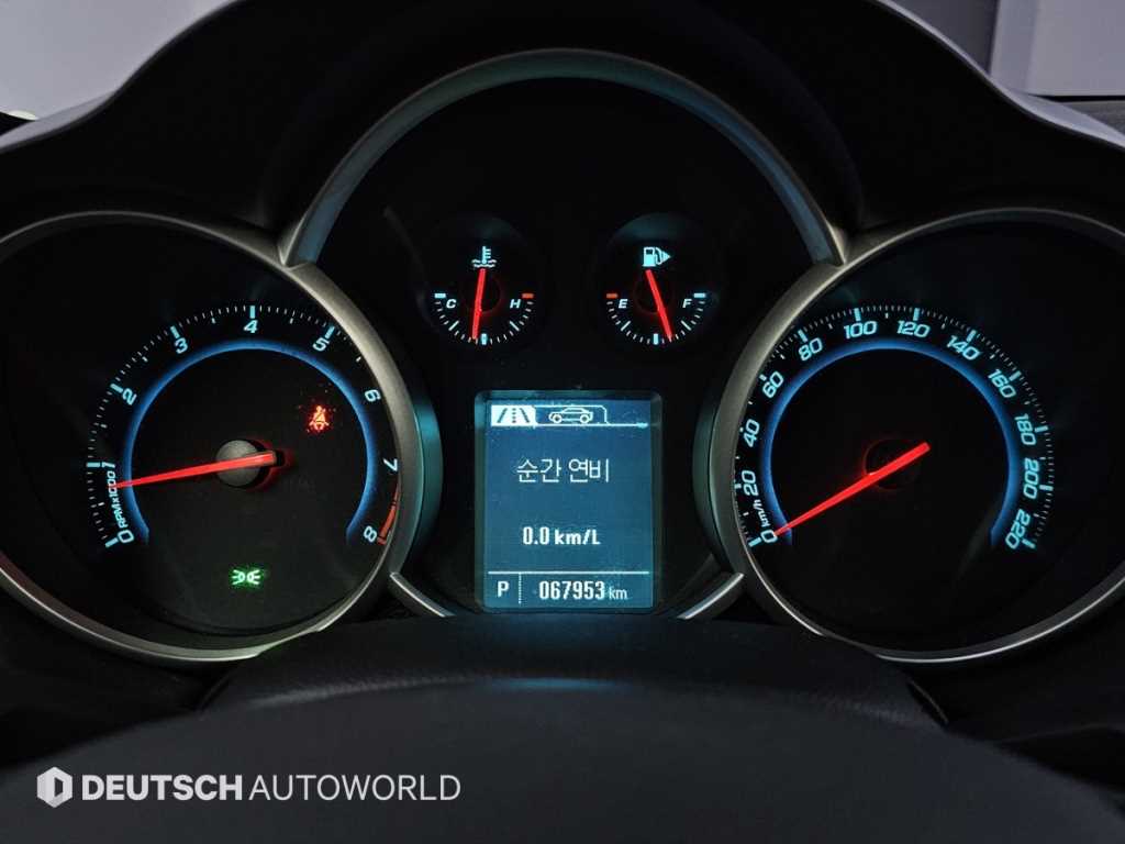 Chevrolet Cruise - Vista 8