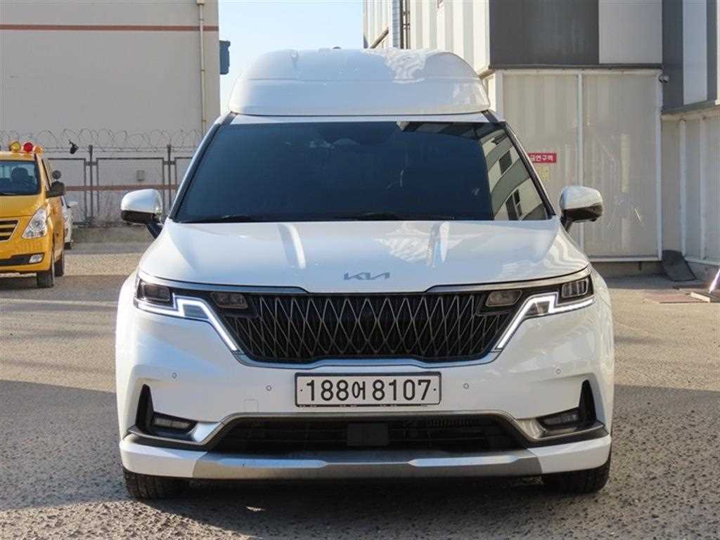 KIA Carnival - Vista 2