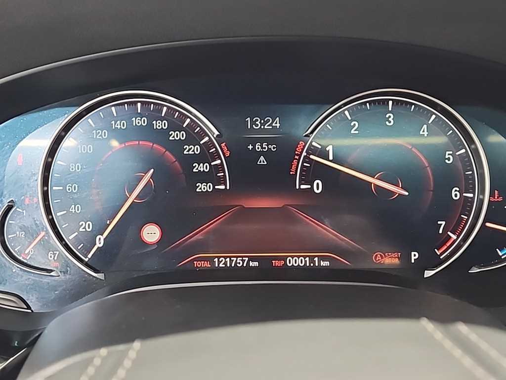 BMW 5 Series - Vista 6