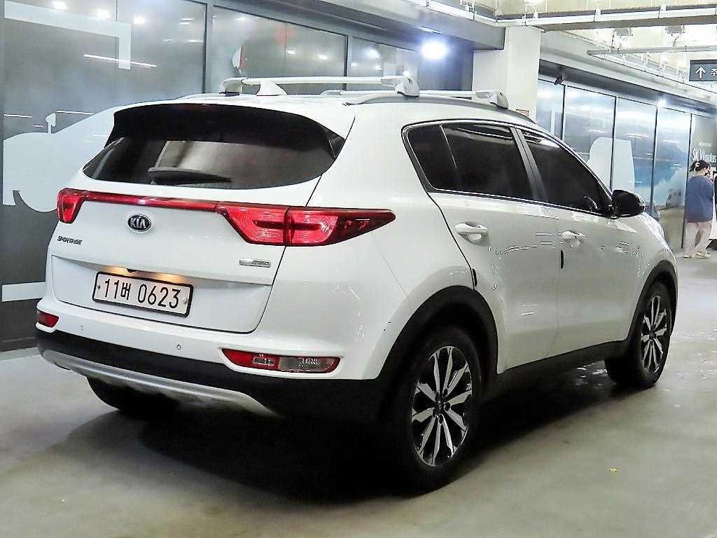 KIA Sportage - Vista 4