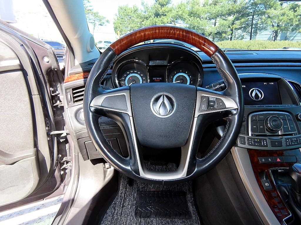 DAEWOO Alpheon - Vista 8