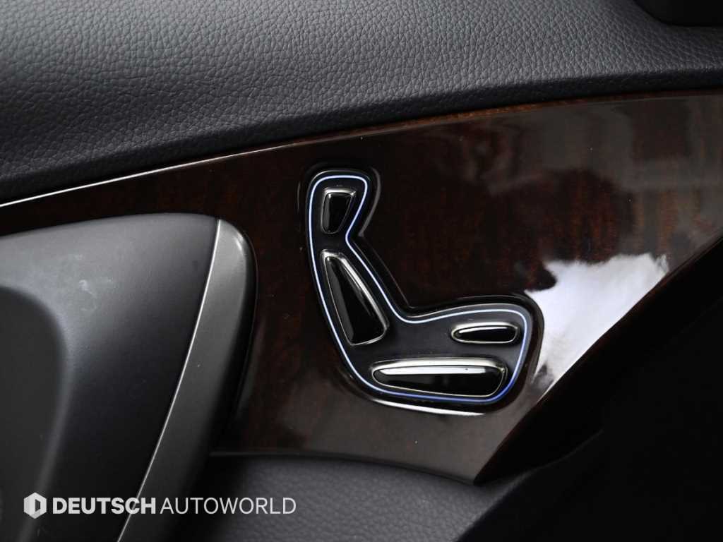 HYUNDAI Grandeur 2011 Negro - Importación desde Corea - HF Imports Iquique - Foto 17