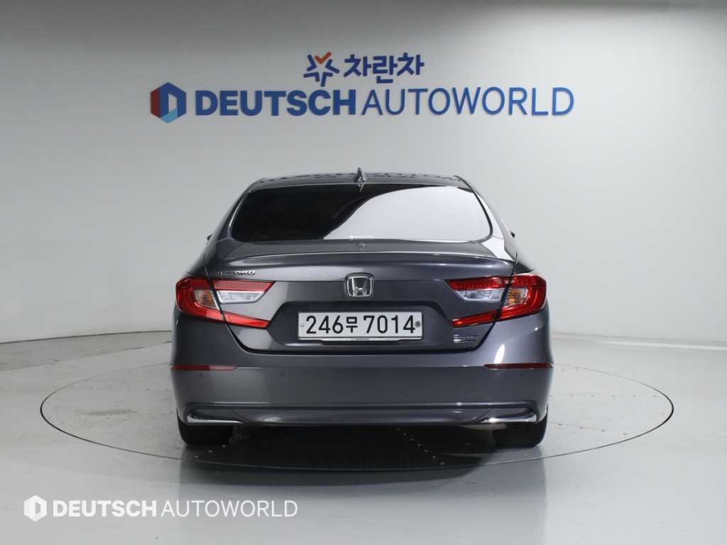 Honda Accord - Vista 4