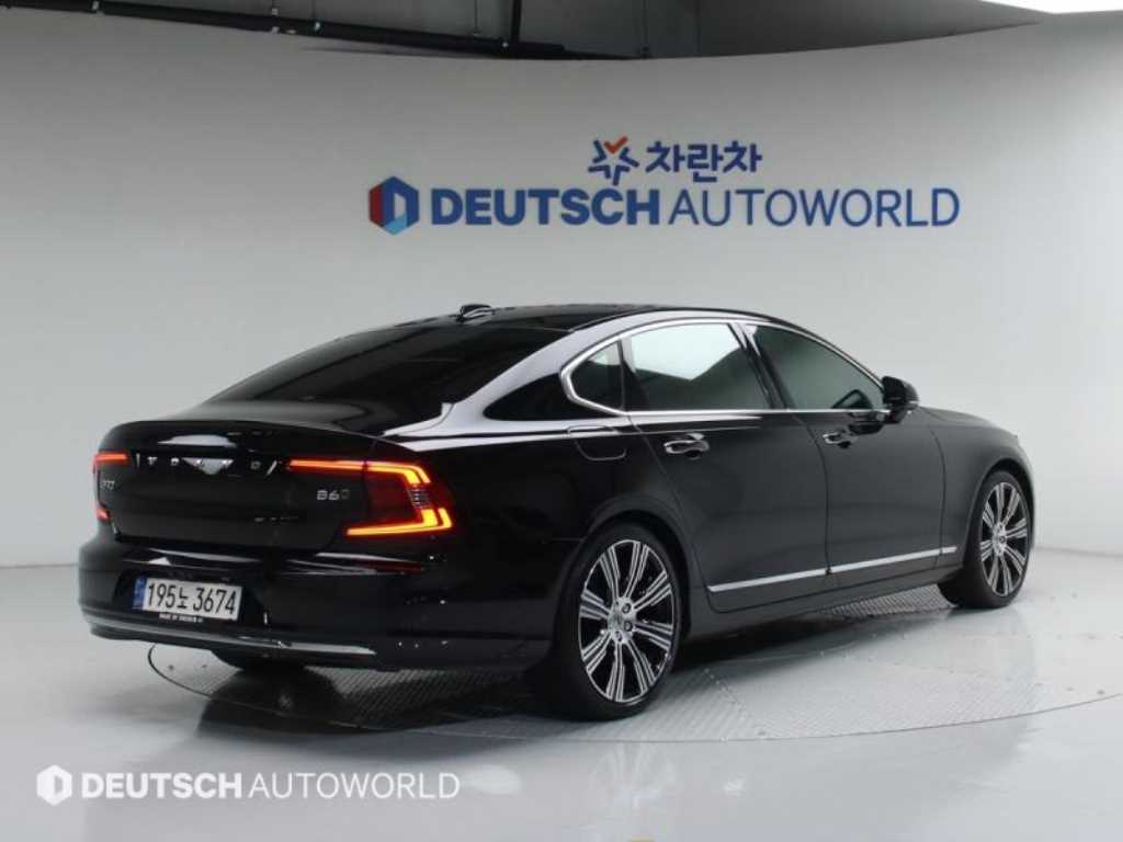 Volvo S90 - Vista 2