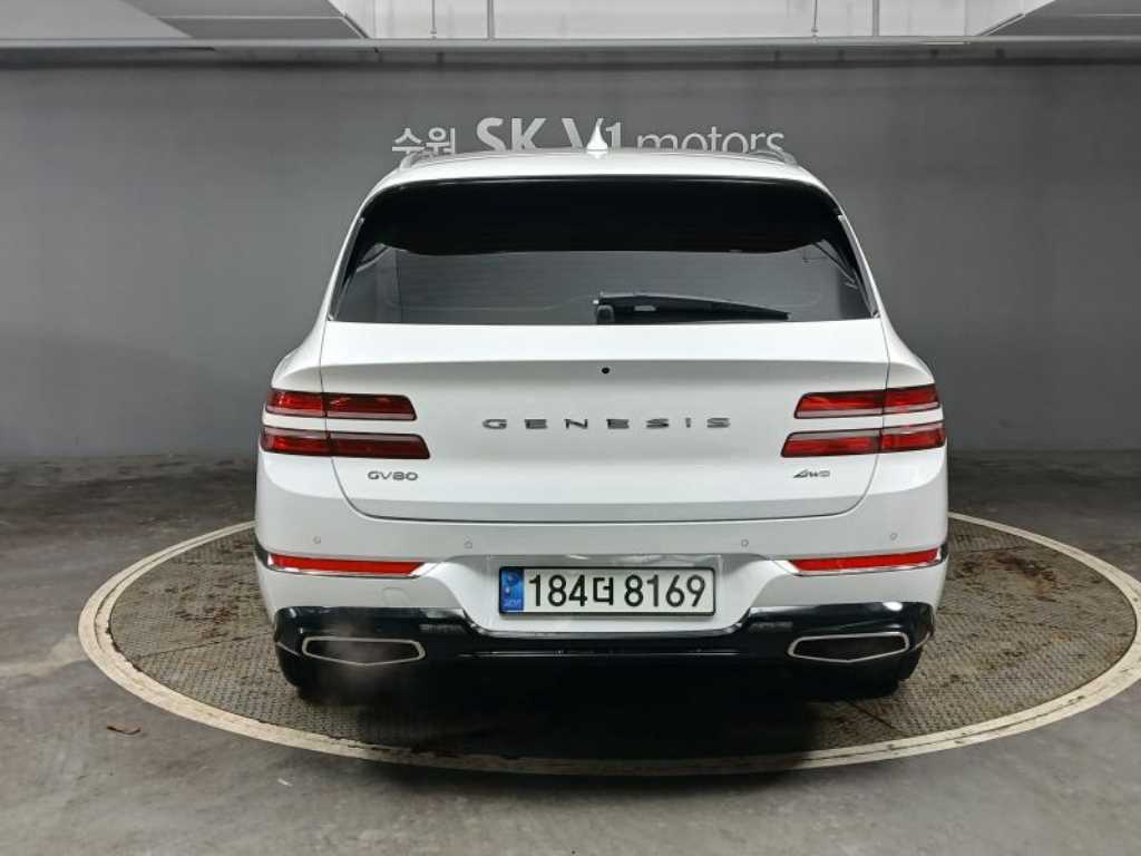 Genesis GV80 - Vista 5