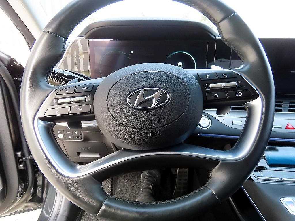 HYUNDAI Grandeur - Vista 8