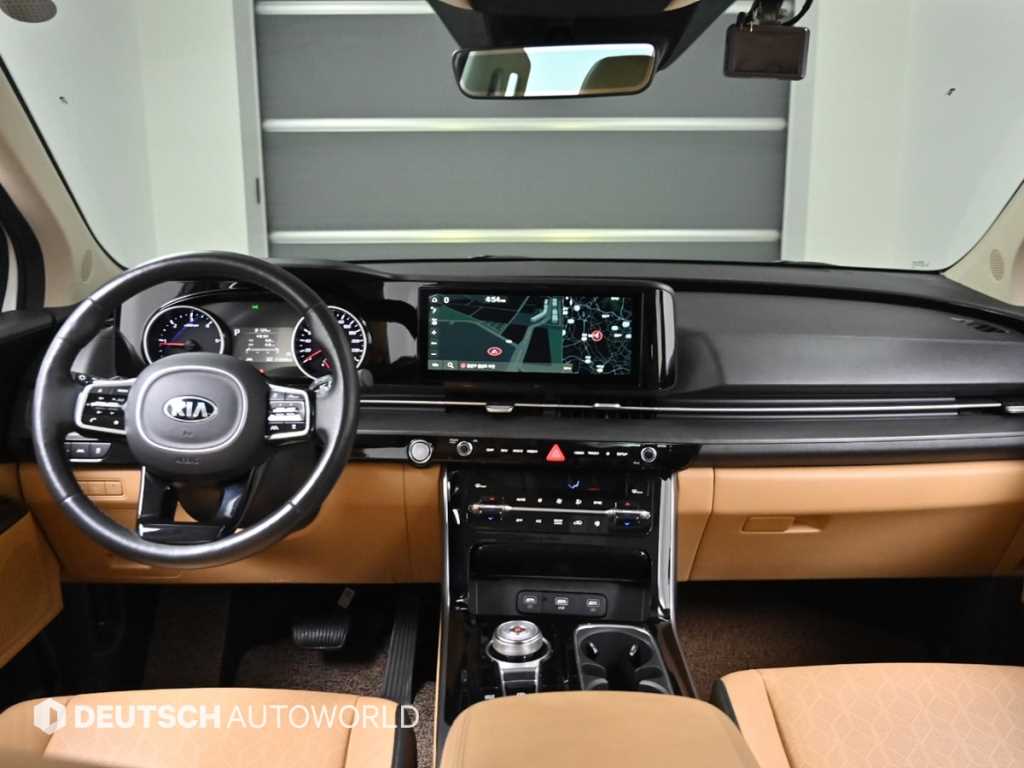 KIA Carnival - Vista 7