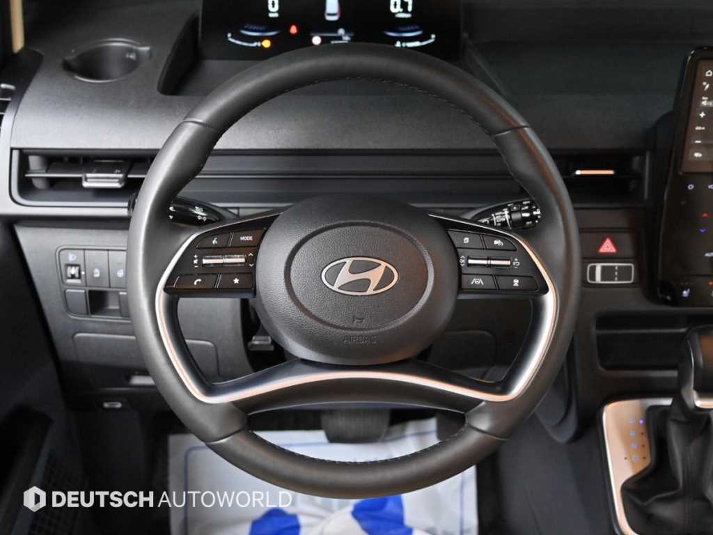 HYUNDAI Staria 2025 Negro - Importación desde Corea - HF Imports Iquique - Foto 13