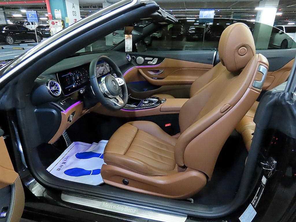 Mercedes Benz E class - Vista 8