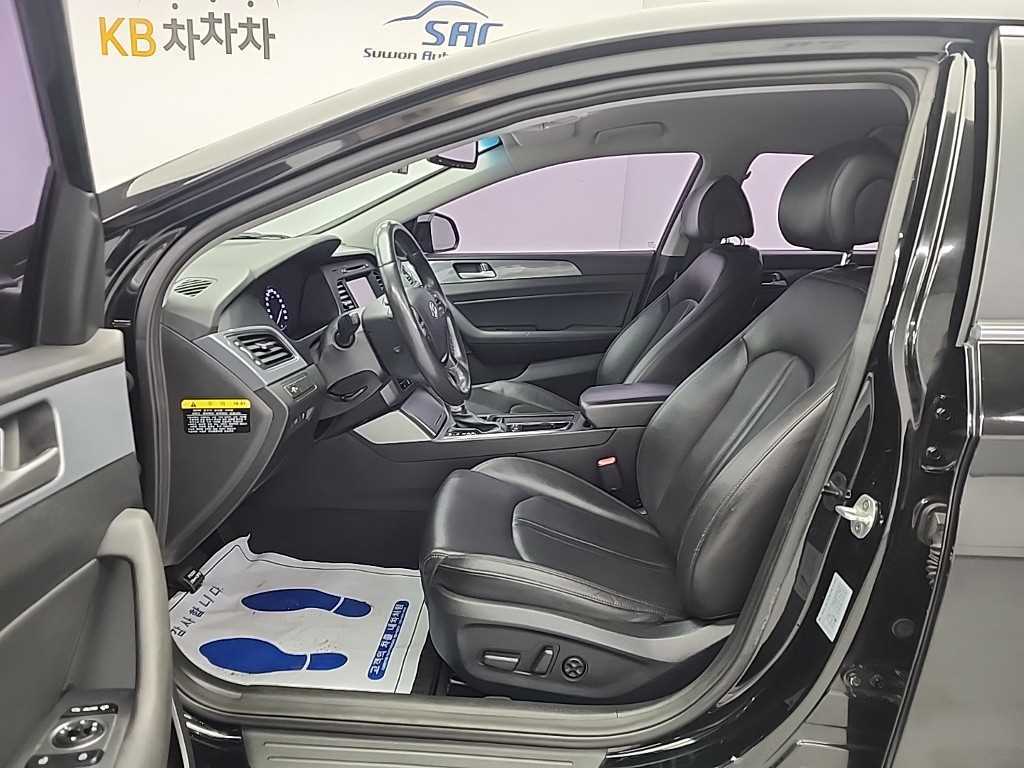HYUNDAI Sonata - Vista 11