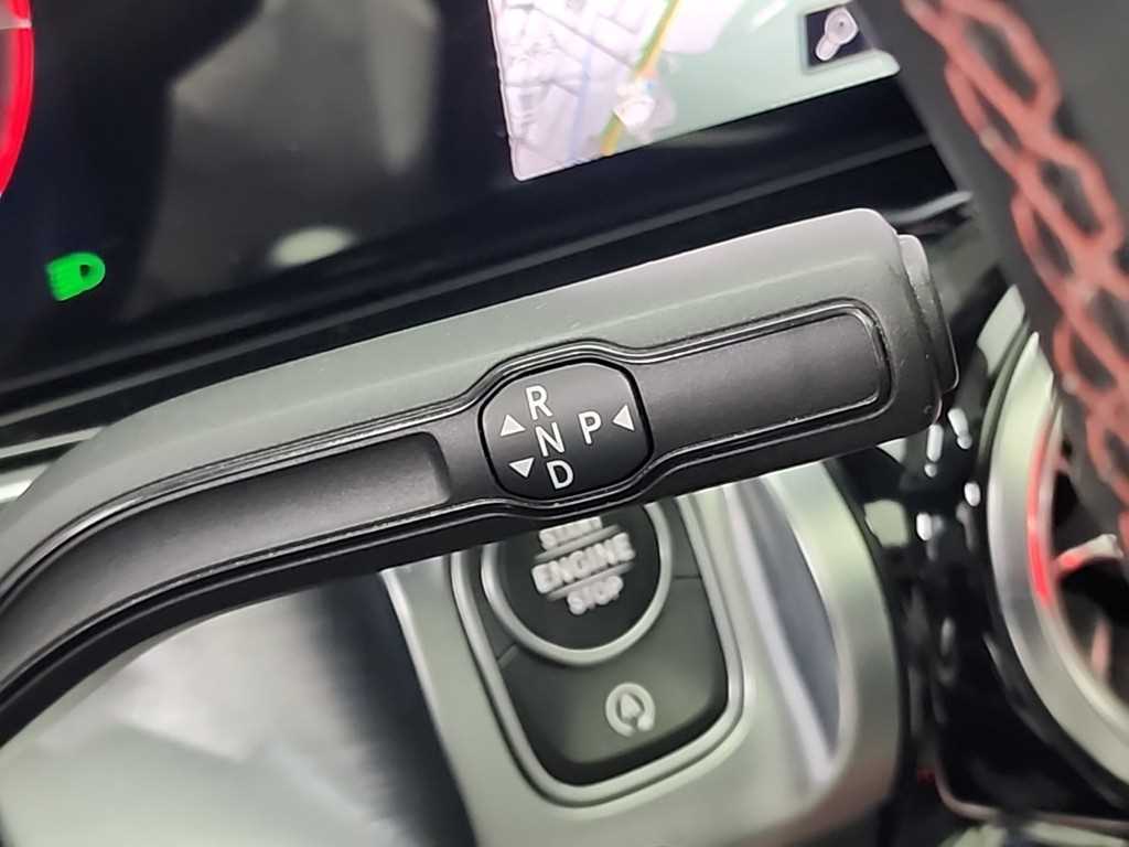 Mercedes Benz GLB Class - Vista 8