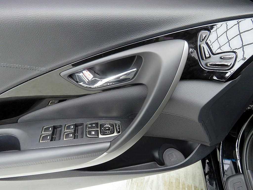 HYUNDAI Grandeur - Vista 9