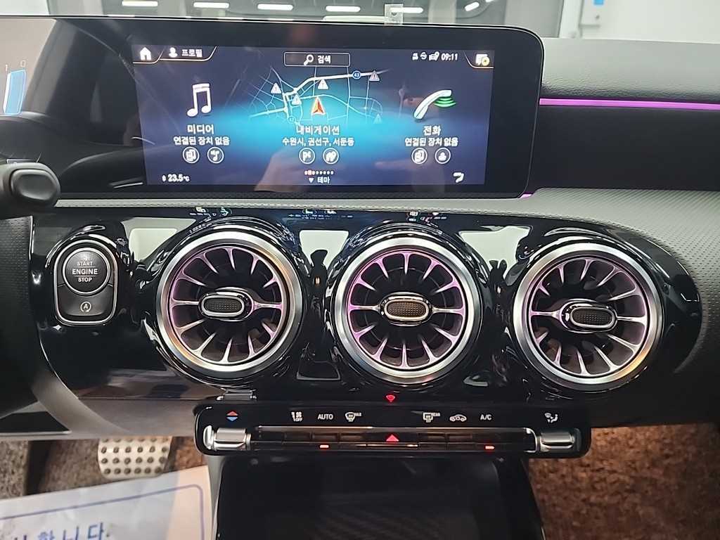 Mercedes Benz A Class - Vista 10