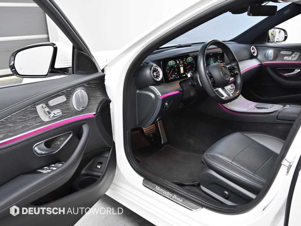 Mercedes Benz E class - Vista 11