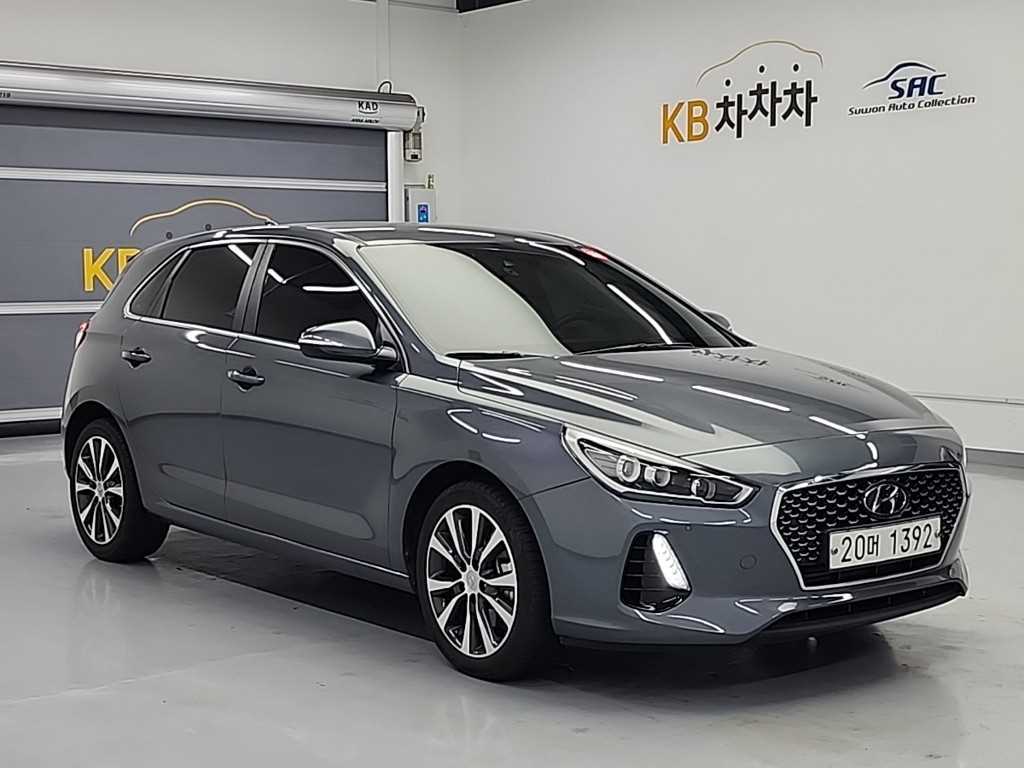 HYUNDAI i30 - Vista 4