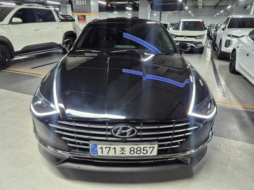 HYUNDAI Sonata - Vista 3