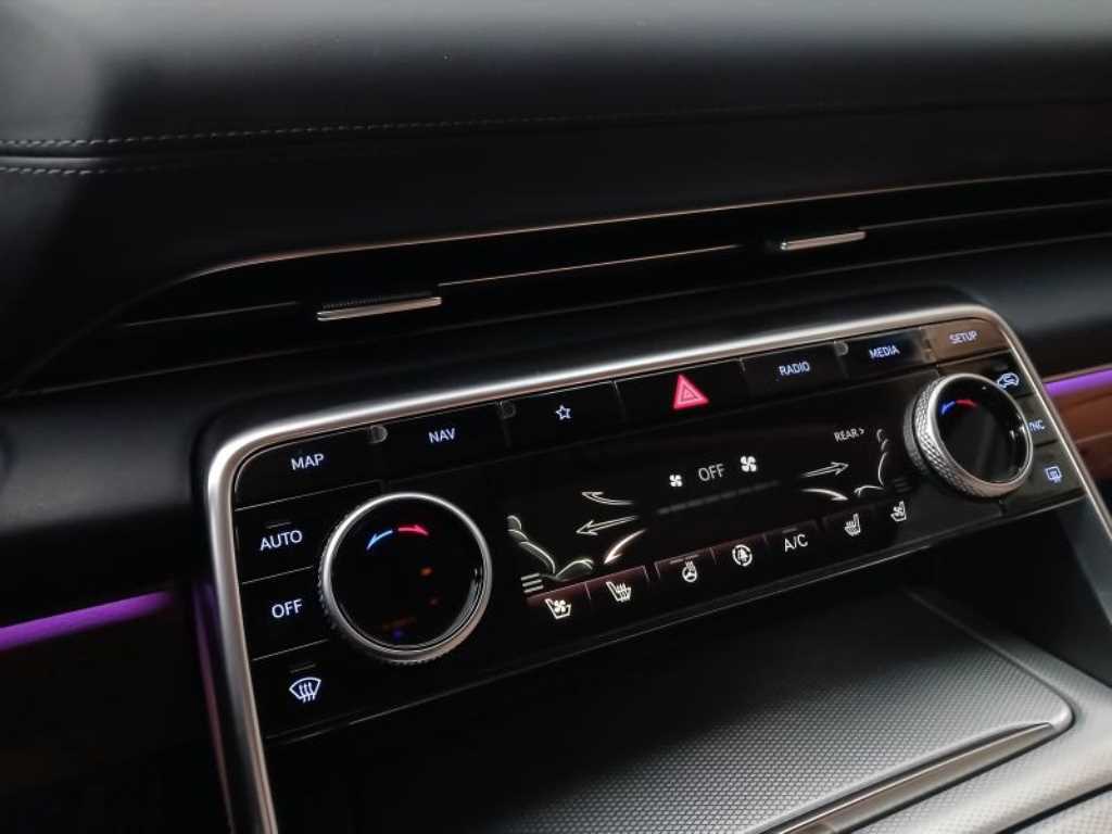 Genesis GV80 - Vista 11